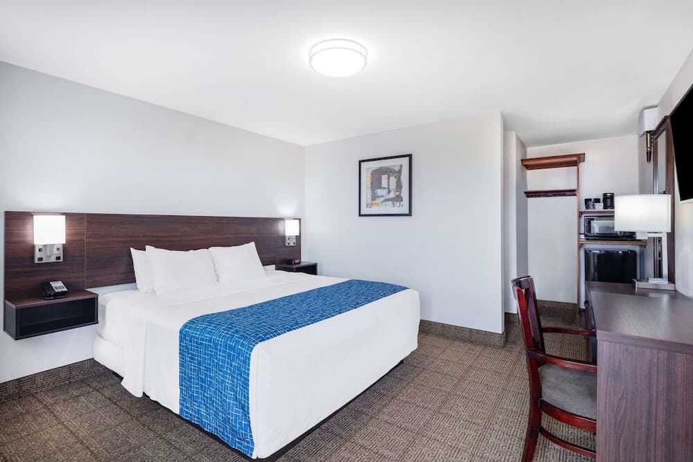 Travelodge by Wyndham Newport