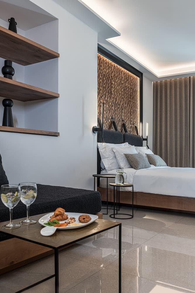 Hotel Petinos
