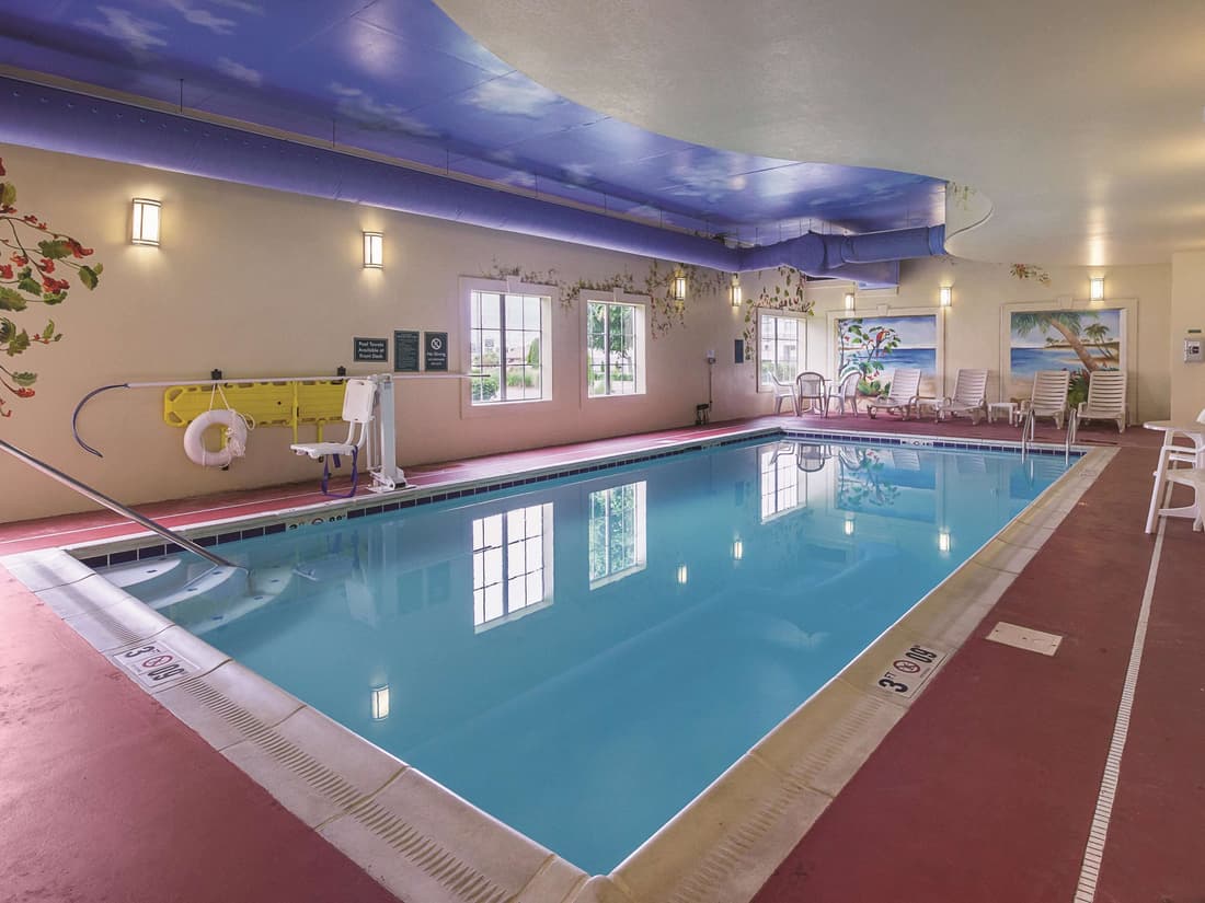 La Quinta Inn & Suites by Wyndham Bowling Green