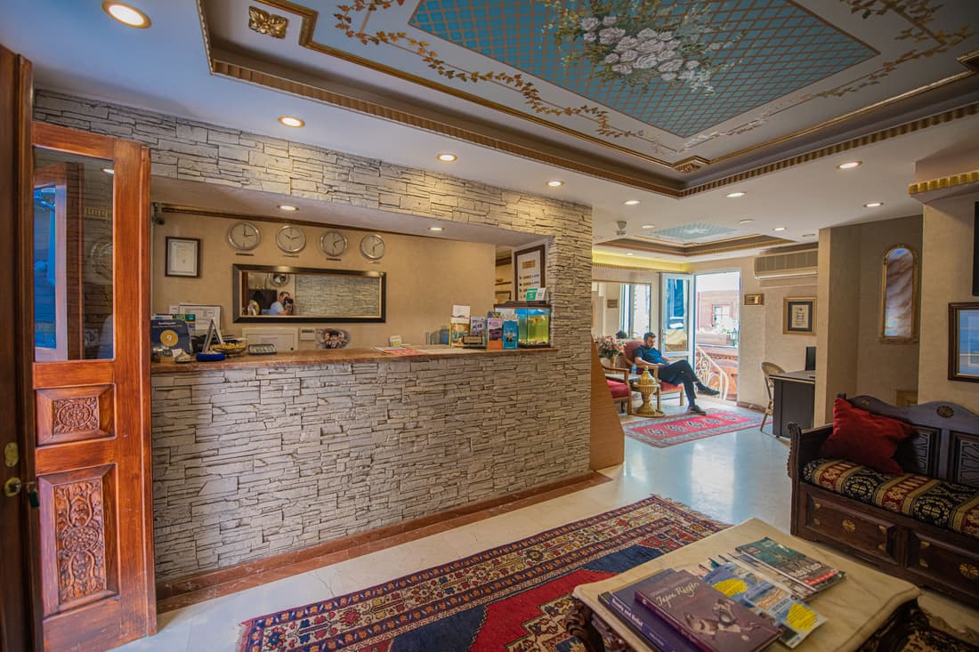 Kaftan Hotel