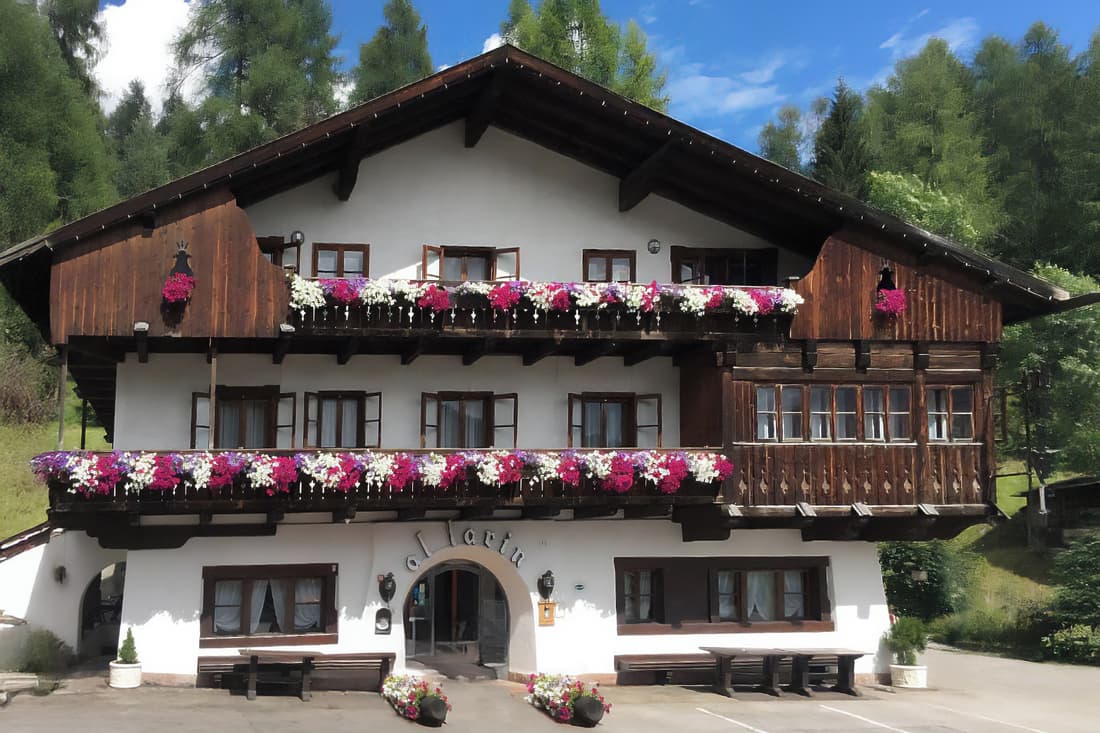 Hotel Al Larin