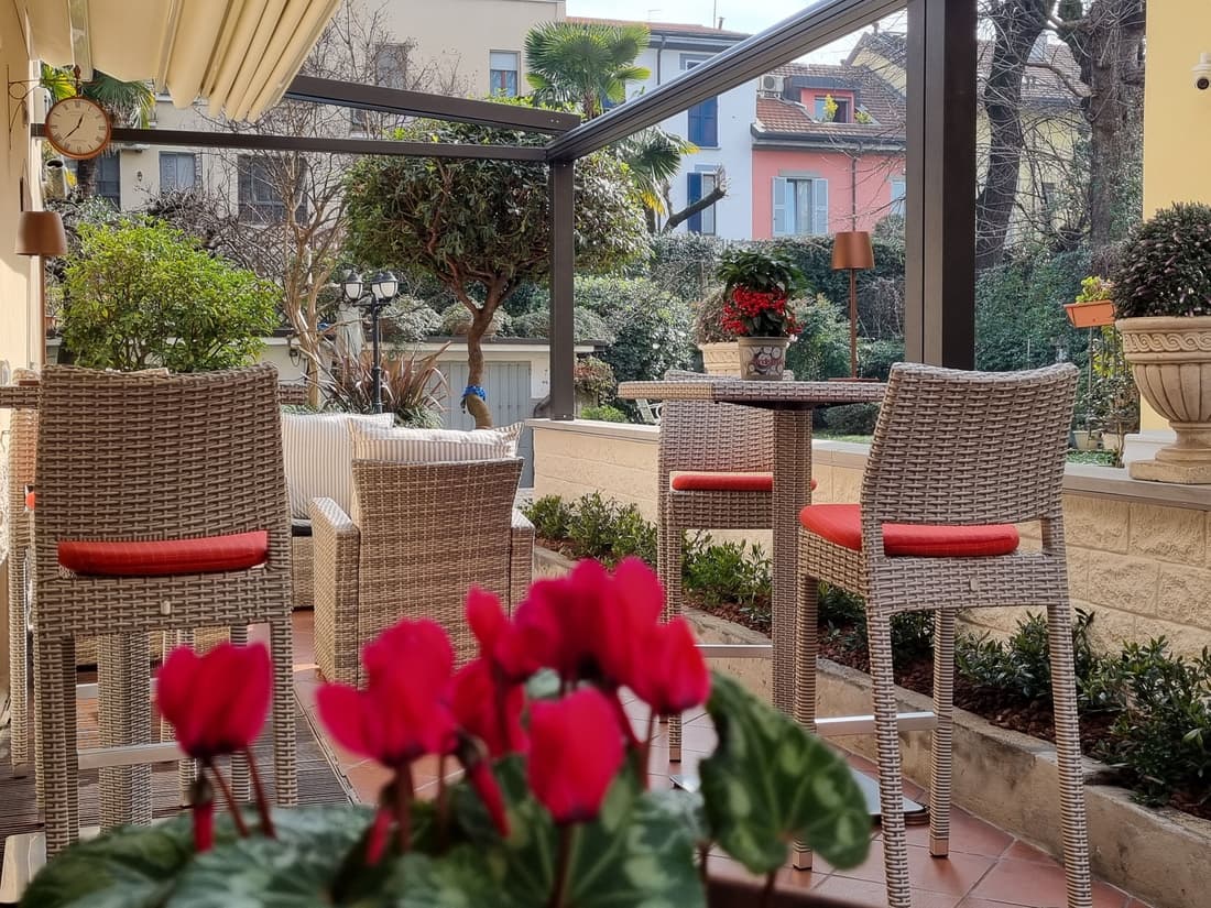 Charly Hotel