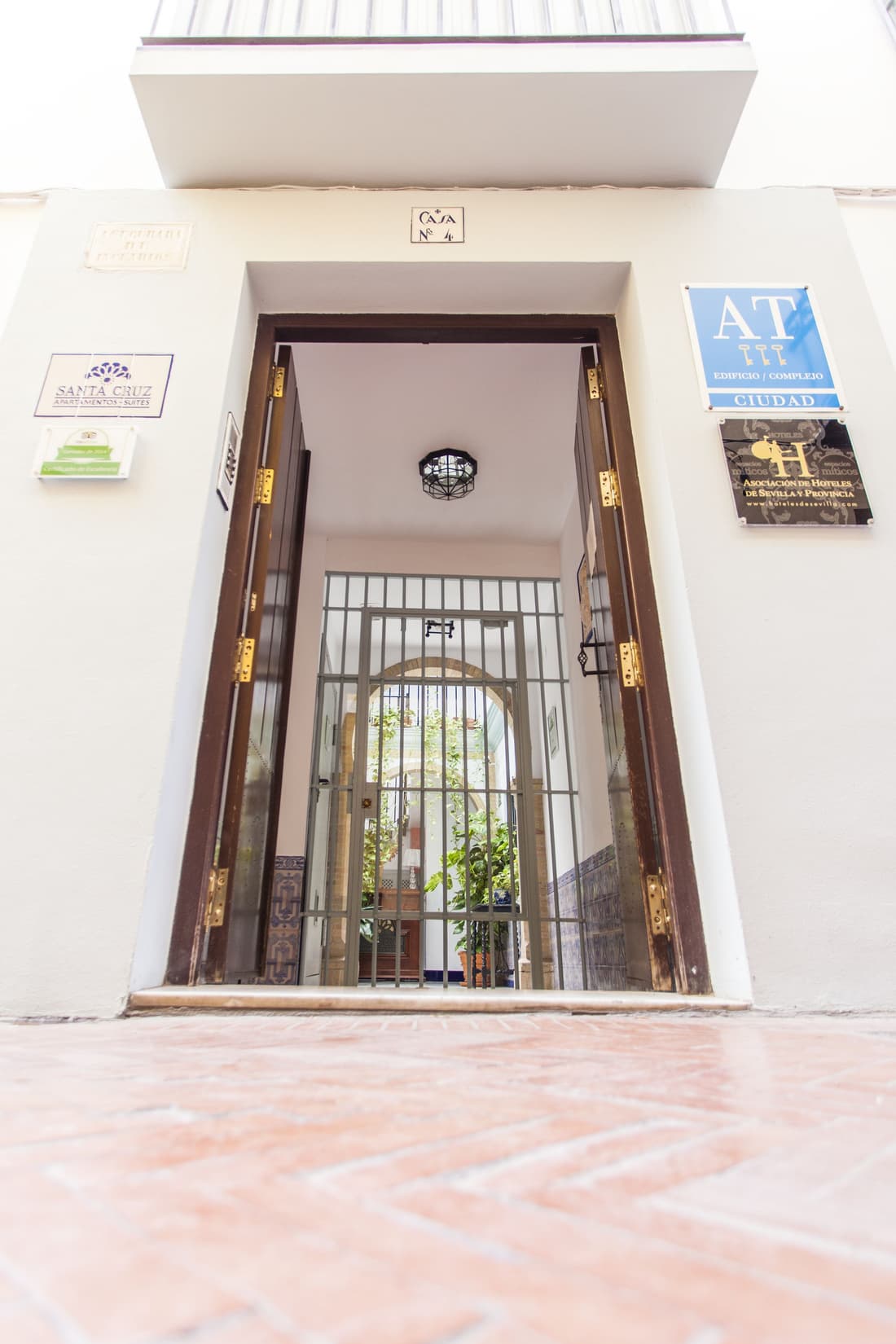 Apartamentos Suites Santa Cruz