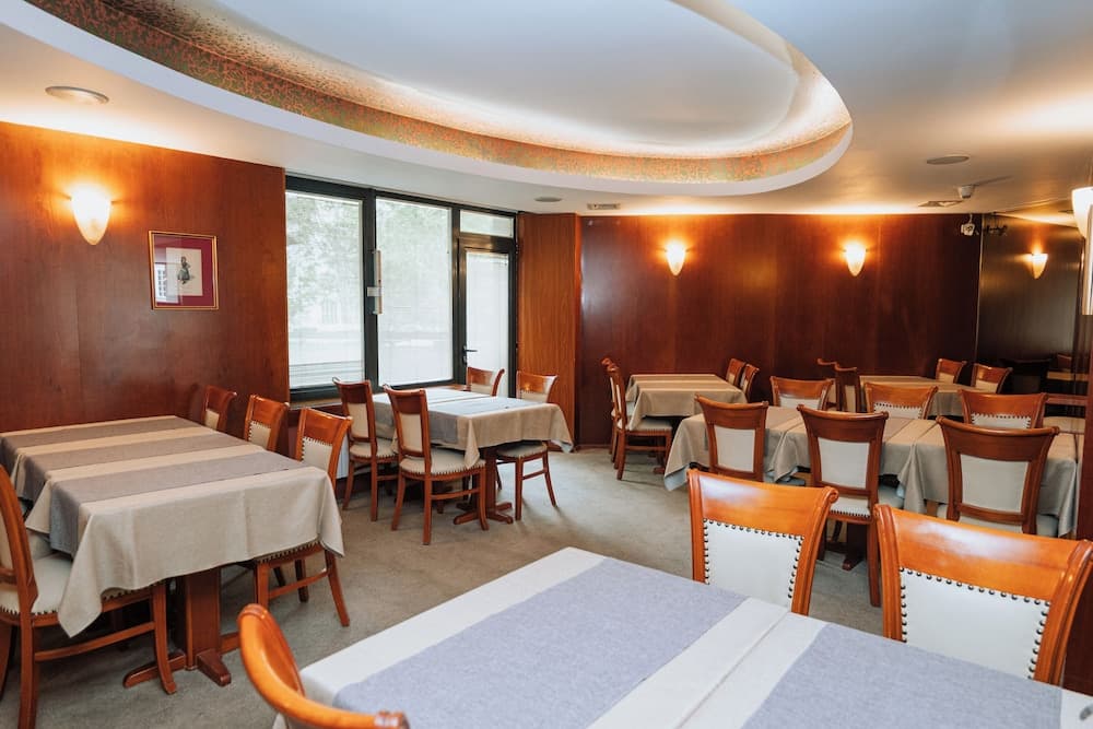 Hotel Duke Romana