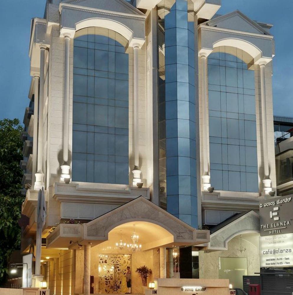 The Elanza Hotel