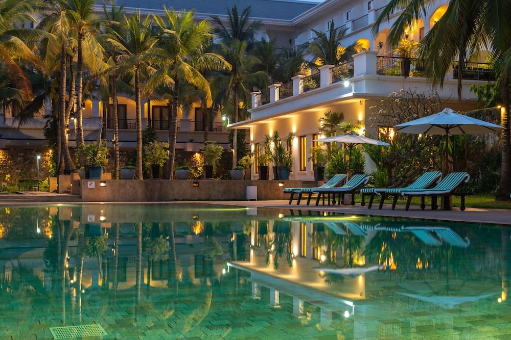 Lotus Blanc Resort