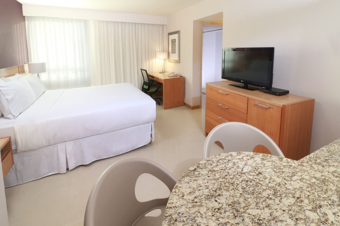 Staybridge Suites Guadalajara Expo by IHG