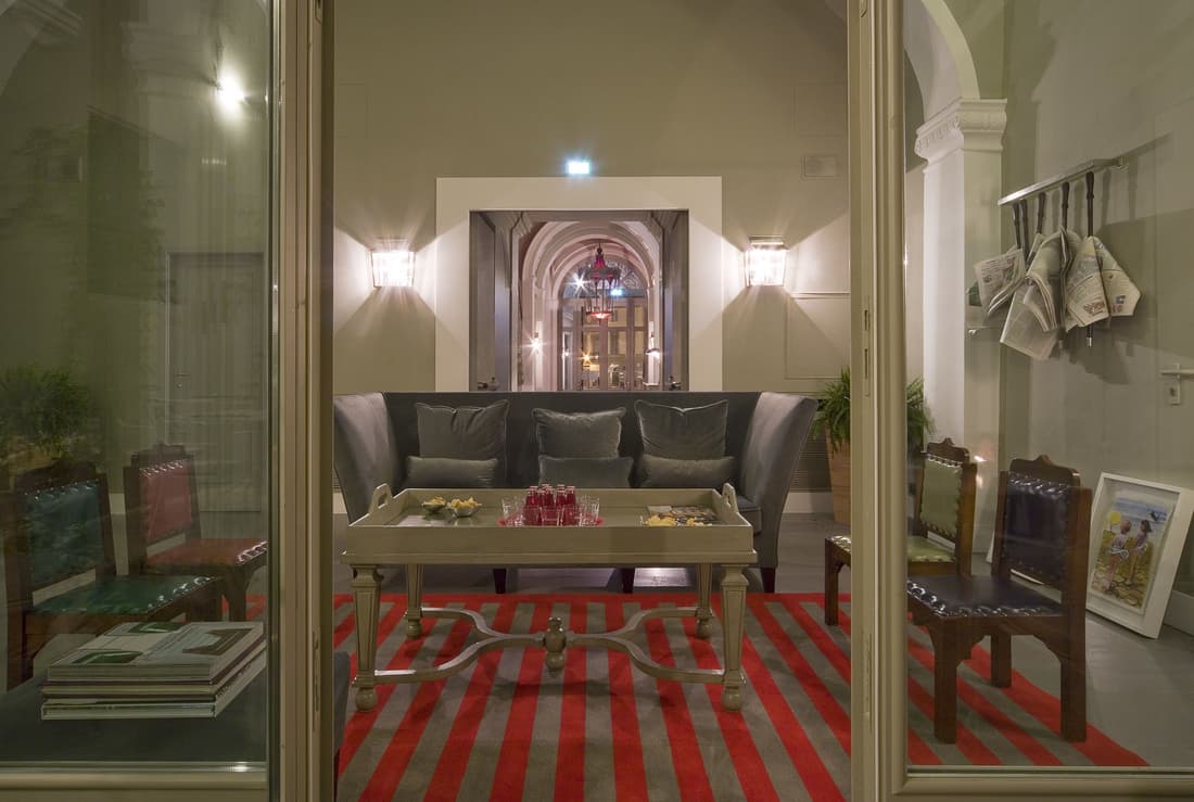 Hotel Rosso 23