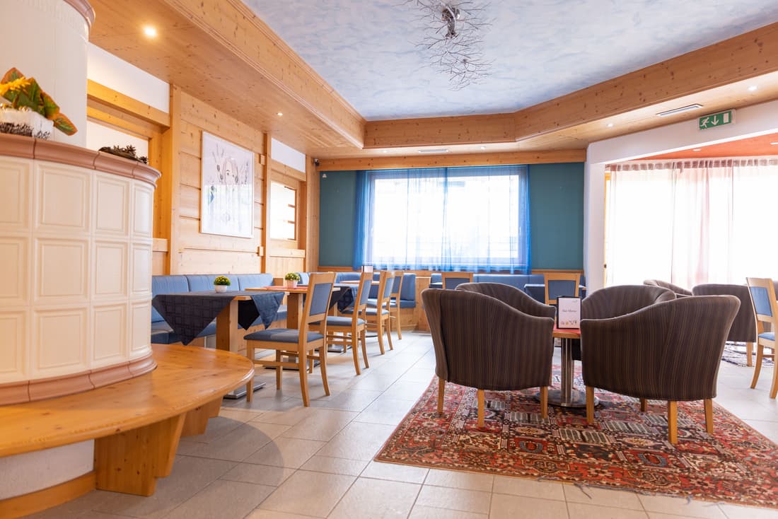 Hotel Alpine Mugon