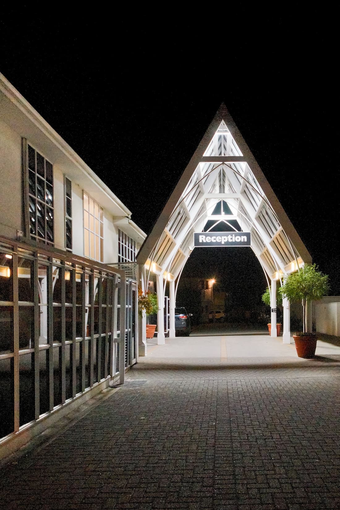 Pavilions Hotel