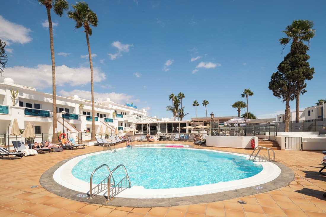 Montana Club Suite Hotel
