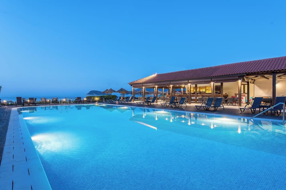 Galaxy Beach Resort, BW Premier Collection