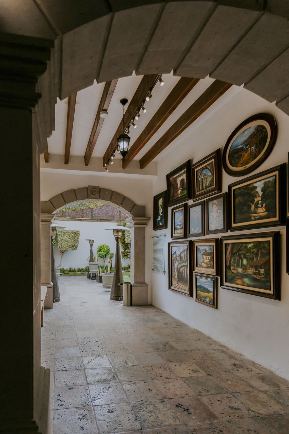 Dos Patios Querétaro Curamoria Collection