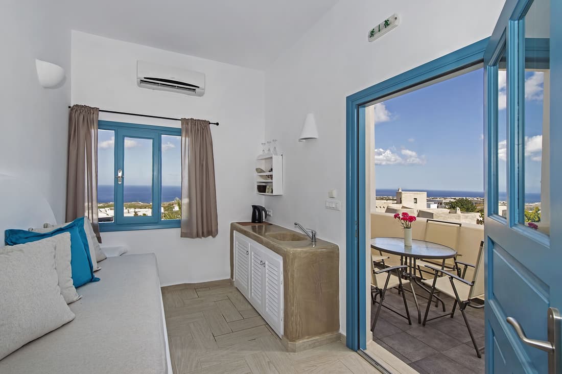 Alizea Villas & Suites