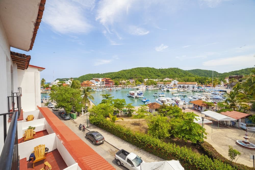Hotel Marina Resort & Beach Club
