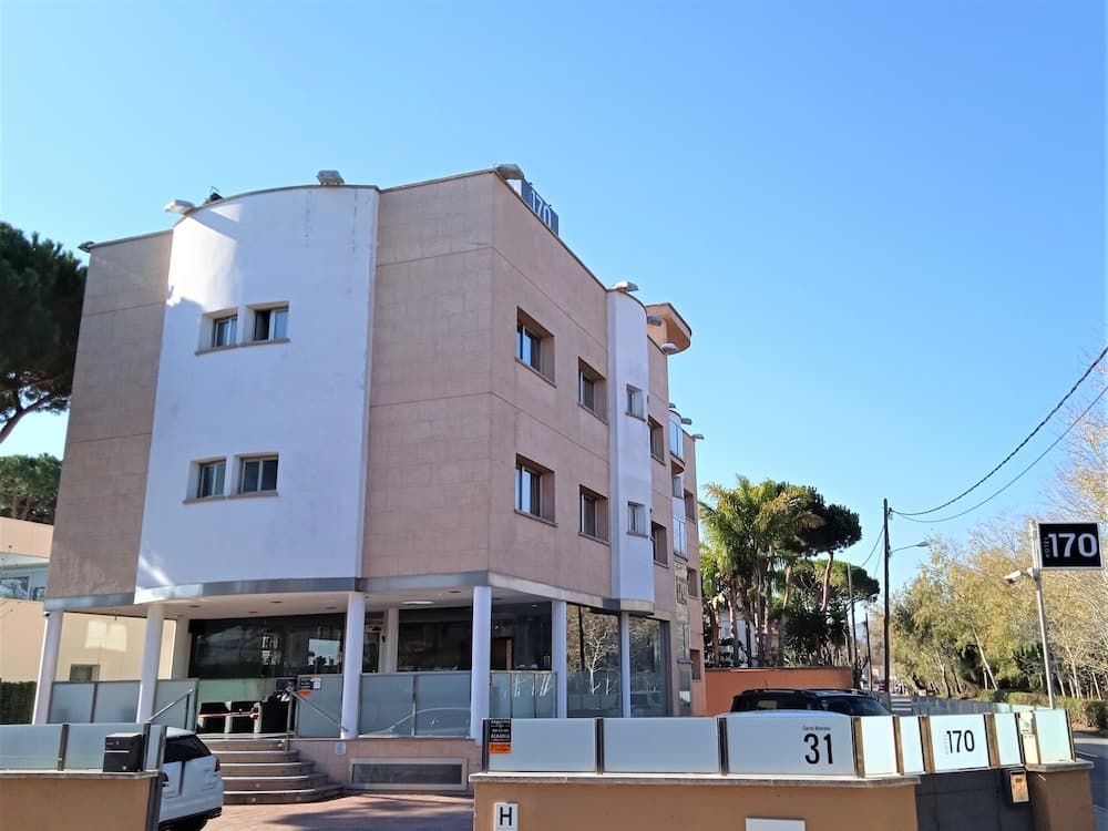 Hotel 170