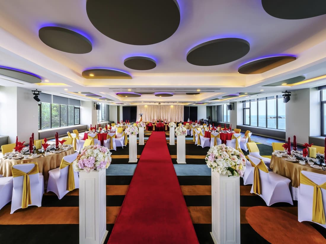 Mercure Penang Beach