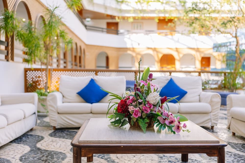 Muthu Oura Praia Hotel