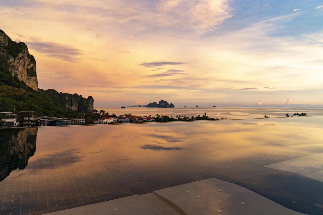 Avani Ao Nang Cliff Krabi Resort