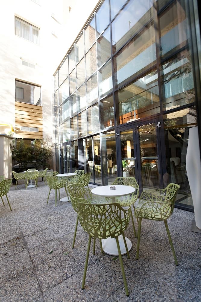 Capital Plaza Hotel