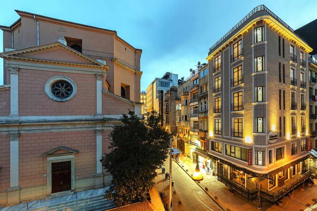 Santa Ottoman Hotel