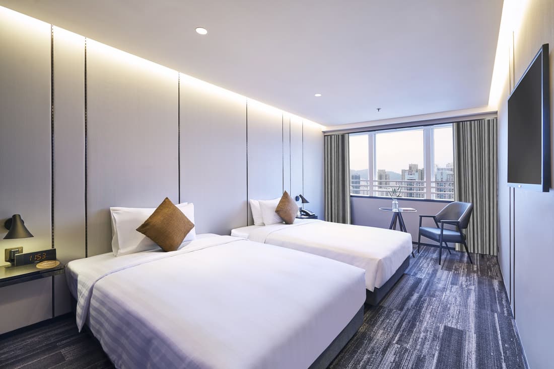 Hotel COZi · Oasis