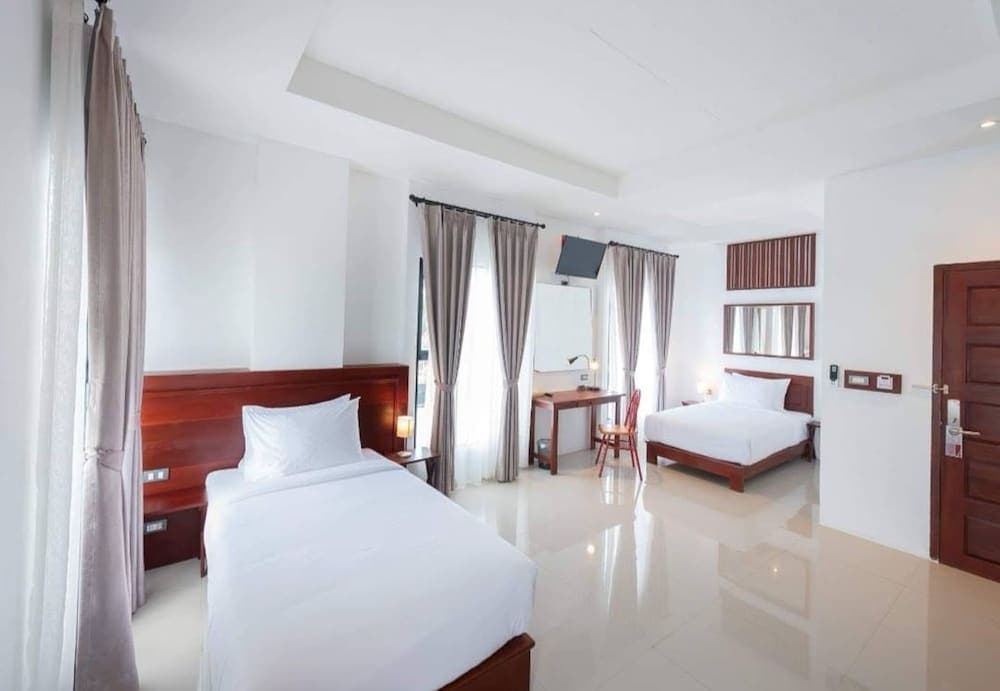 S2 Modern Boutique Hotel