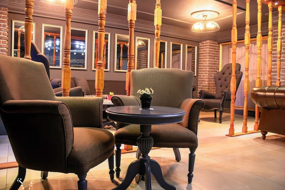Hotel Zade