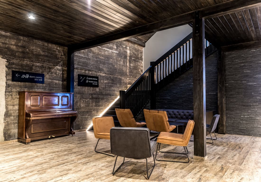 The Barn - Hostel