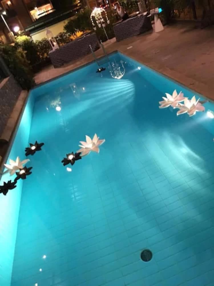 Hotel Montecarlo