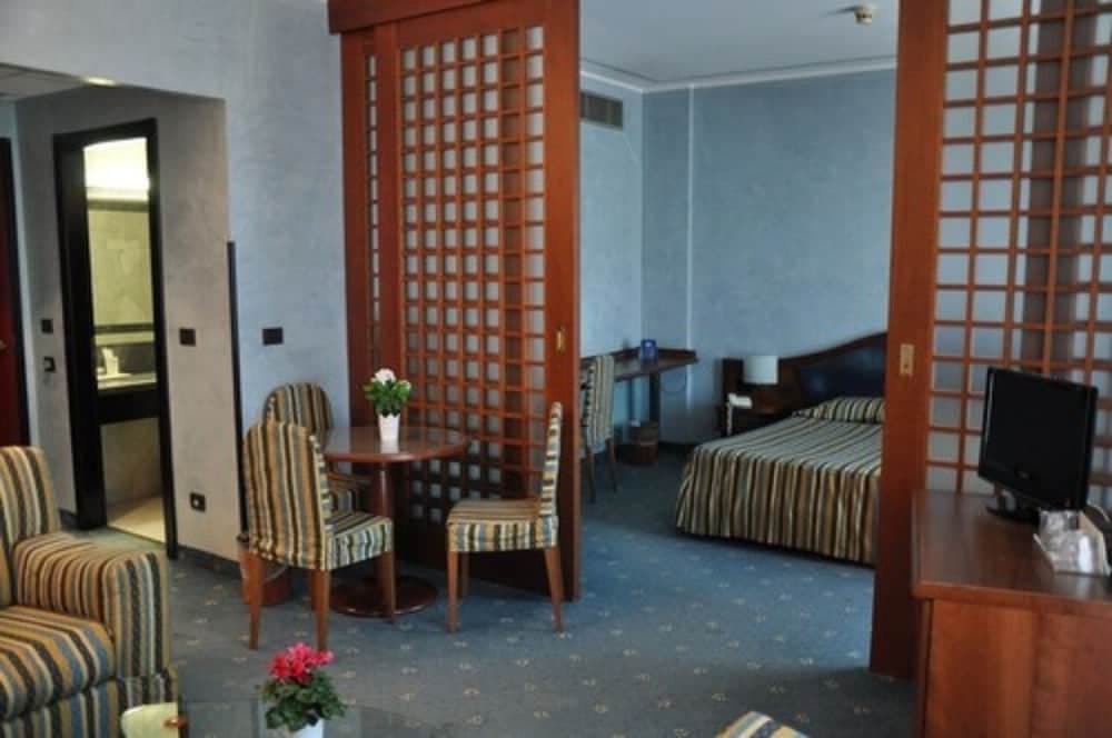 iH Hotels Milano Blu Visconti