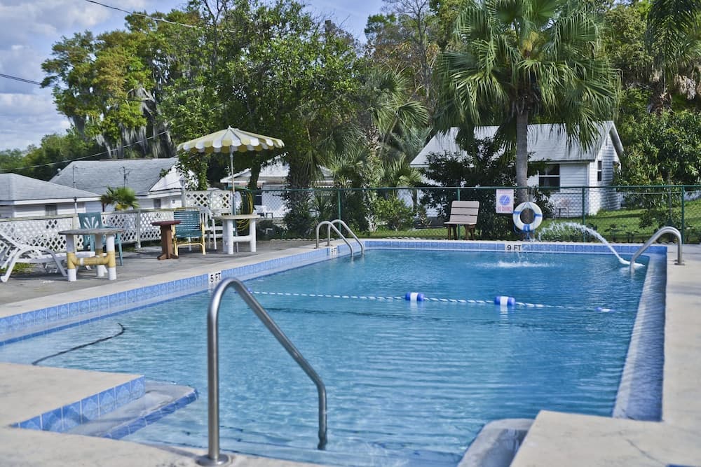 Lake Ida Beach Resort