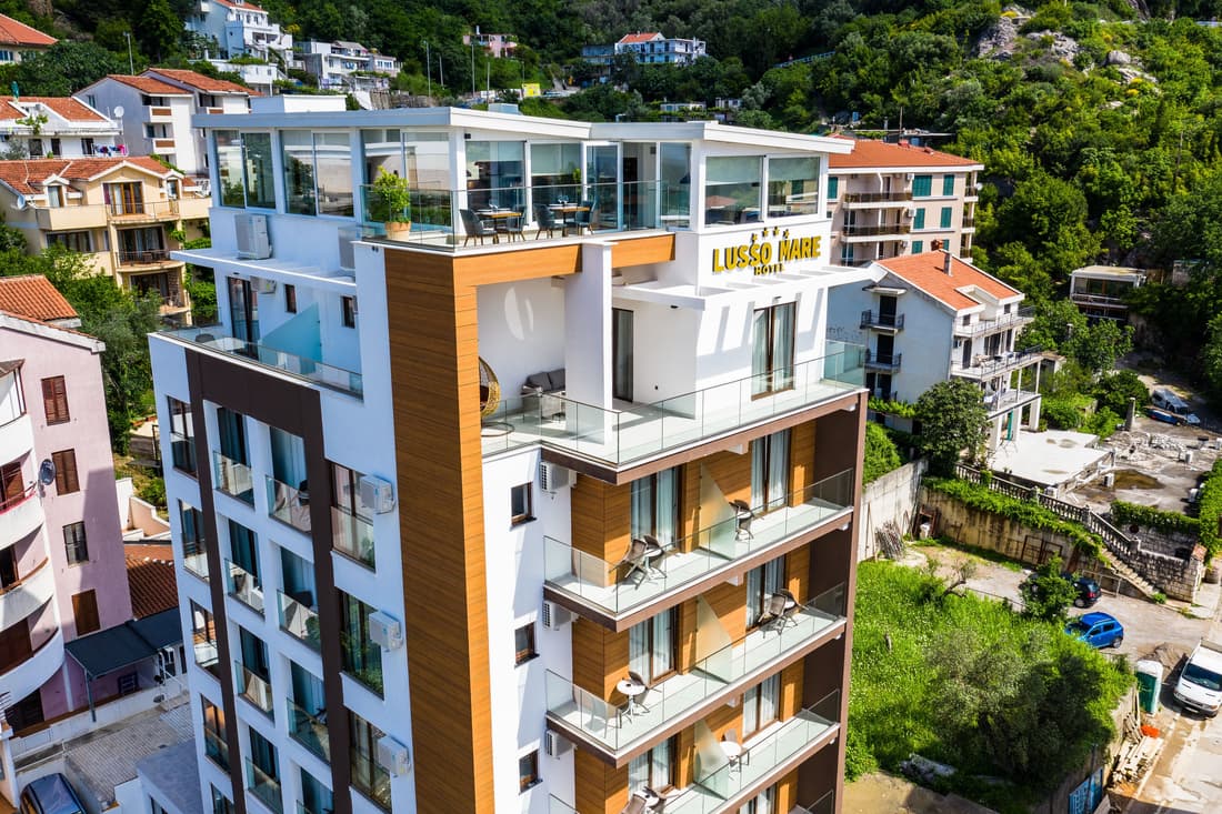 Lusso Mare by Aycon