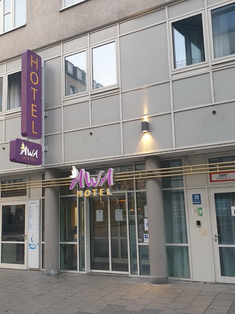 AWA Hotel