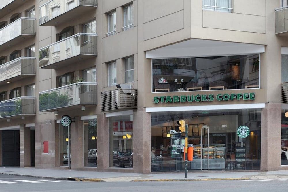 ARC Callao Studios & Suites