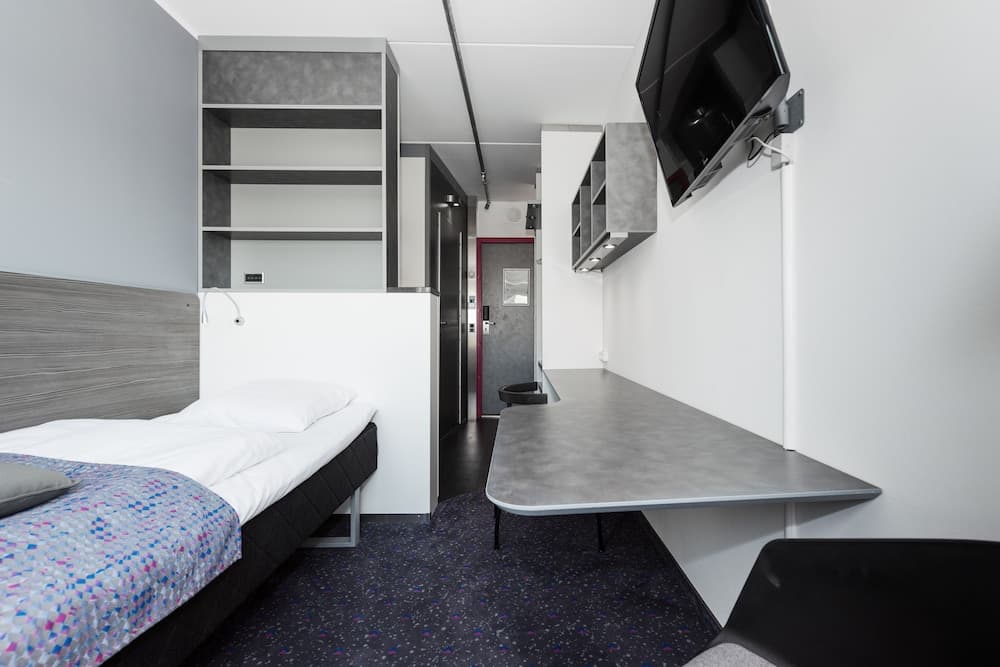 CABINN Apartments