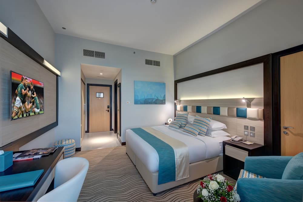 City Avenue Hotel