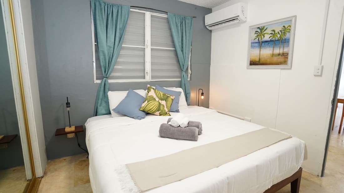 Aura House Isla Verde