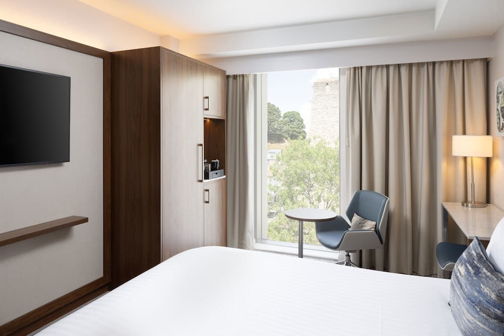 Courtyard by Marriott Oxford City Centre