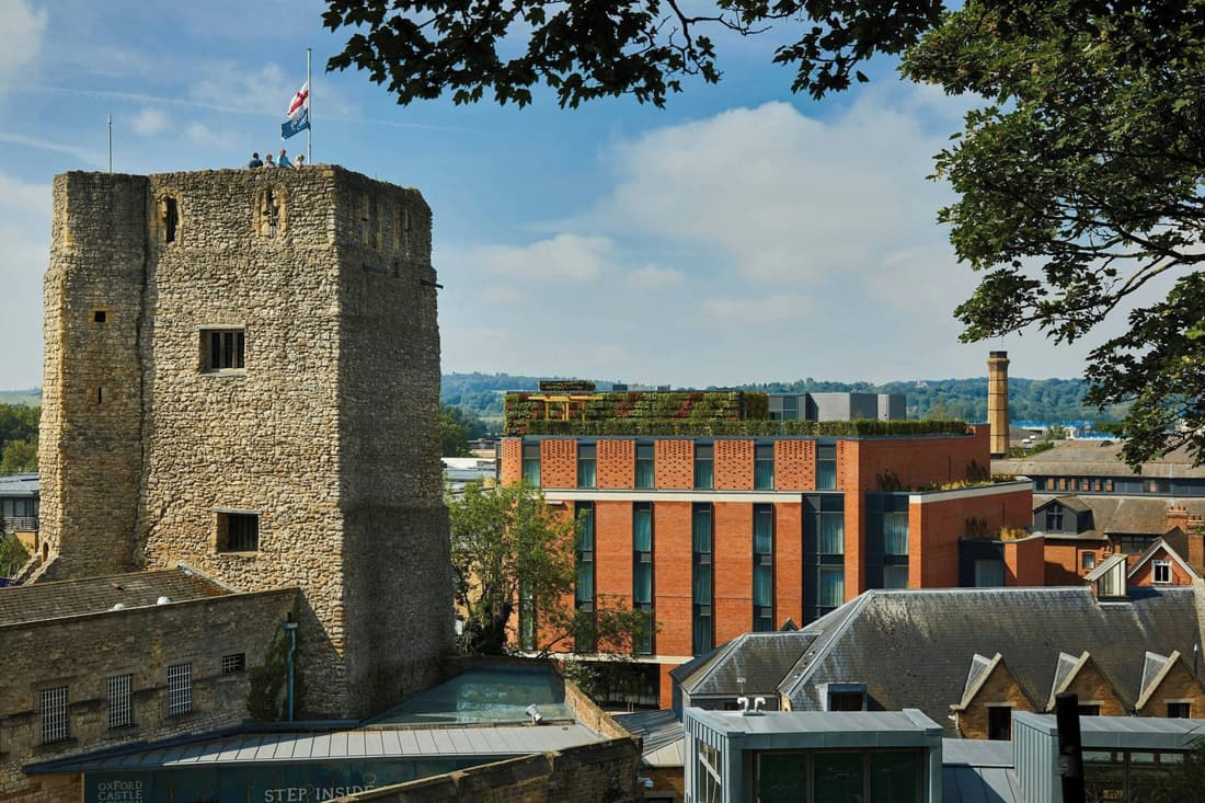 Courtyard by Marriott Oxford City Centre