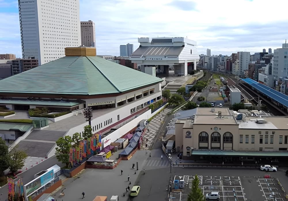 Cypress Inn Tokyo