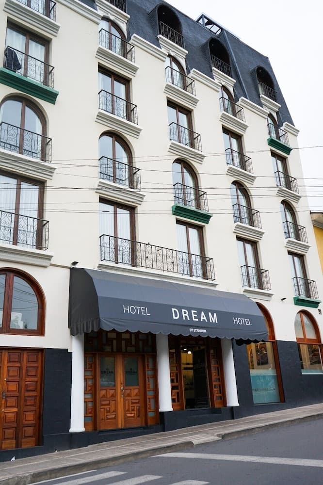 DREAM By Stannum Hotel