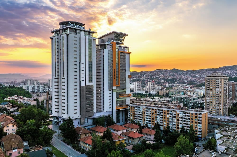 Bosmal Arjaan by Rotana