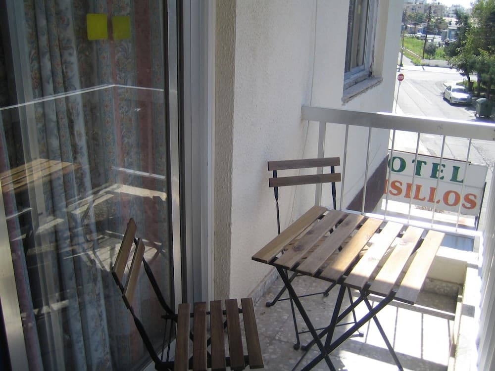 Onisillos Hotel
