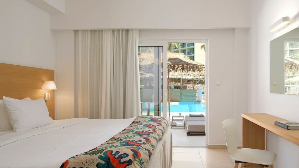 High Beach Hotel