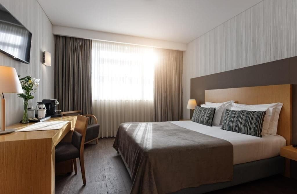 Mercure Lisboa Almada