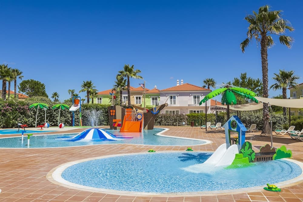 Eden Villas & Apartments