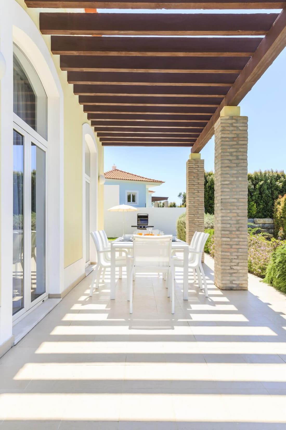 Eden Villas & Apartments