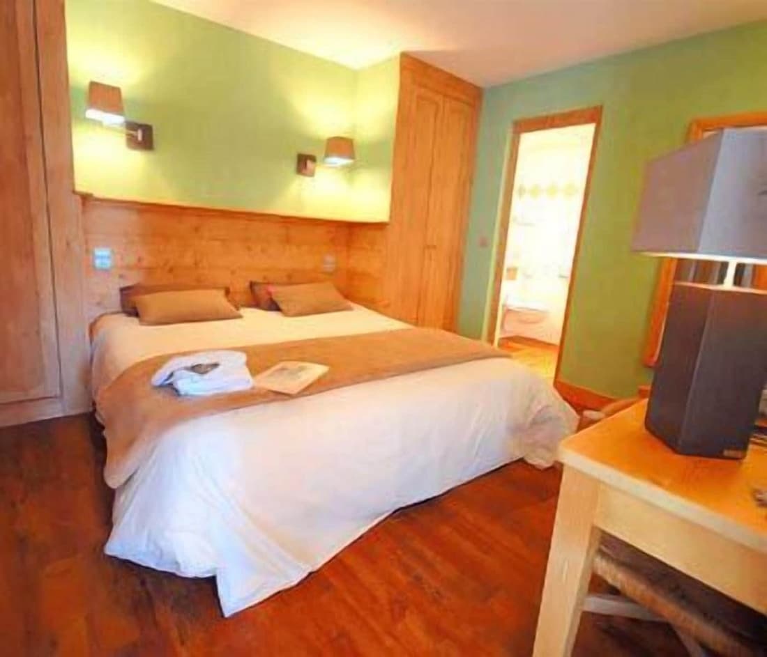 LOGIS HOTEL LE MONAL