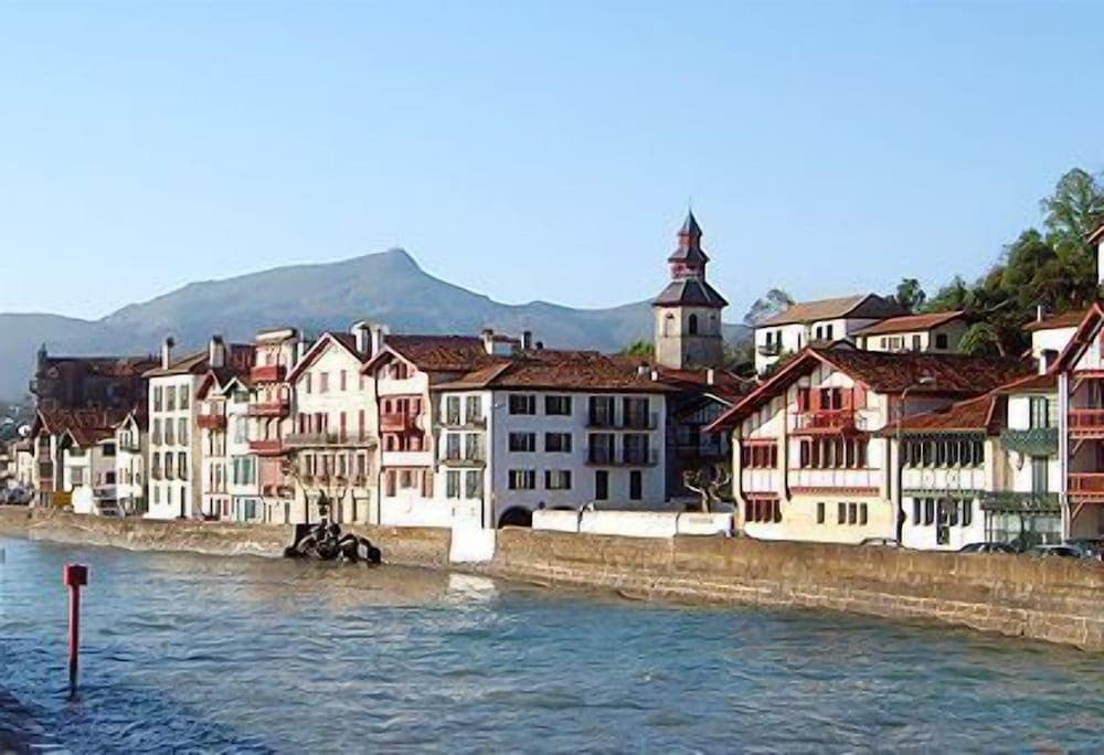 Hotel Agur Deneri